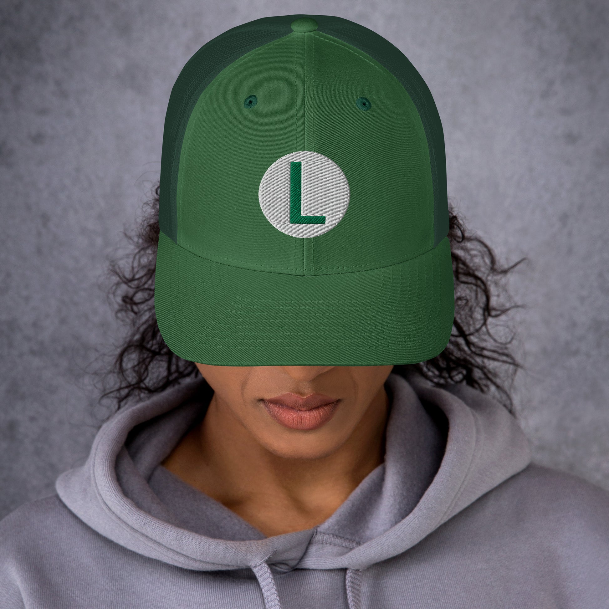 Video Character With L On Hat / Luigi Mario / Luigi Mario Trucker Cap