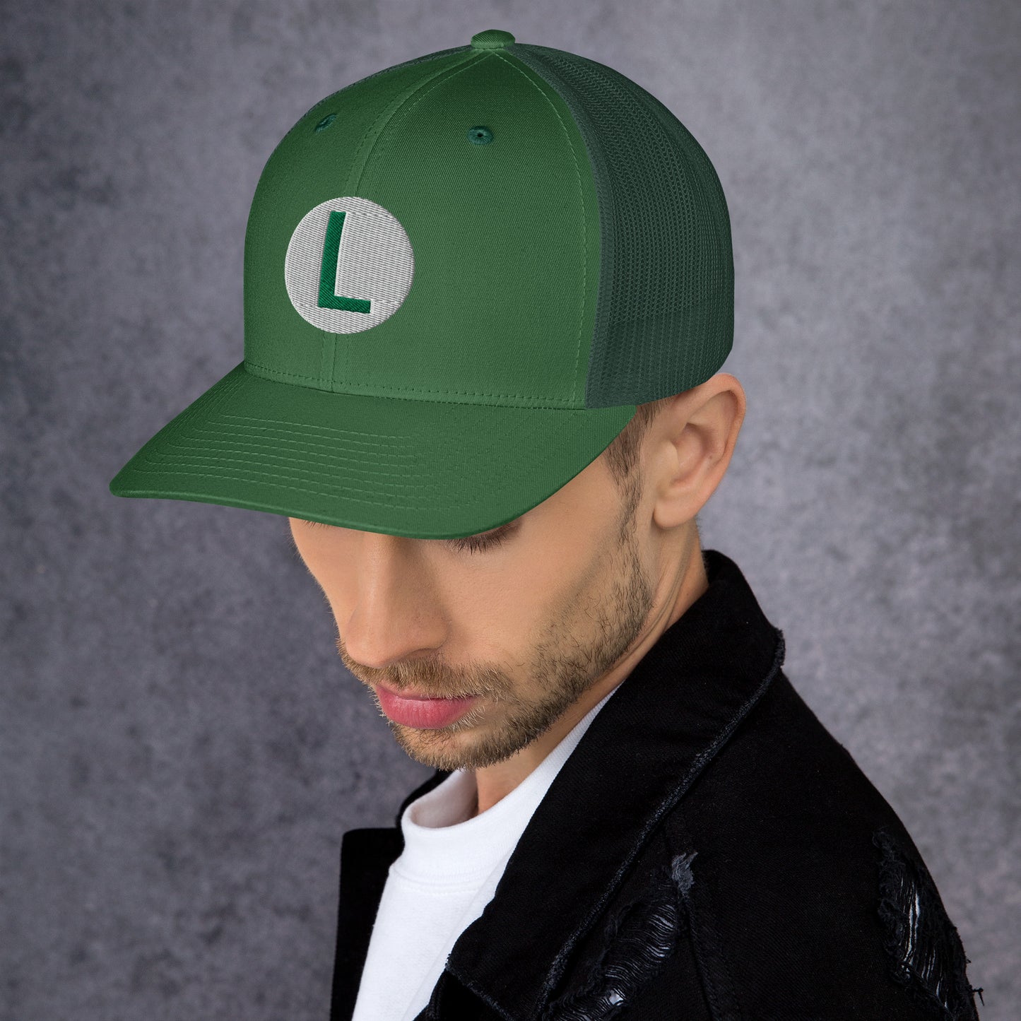 Video Character With L On Hat / Luigi Mario / Luigi Mario Trucker Cap