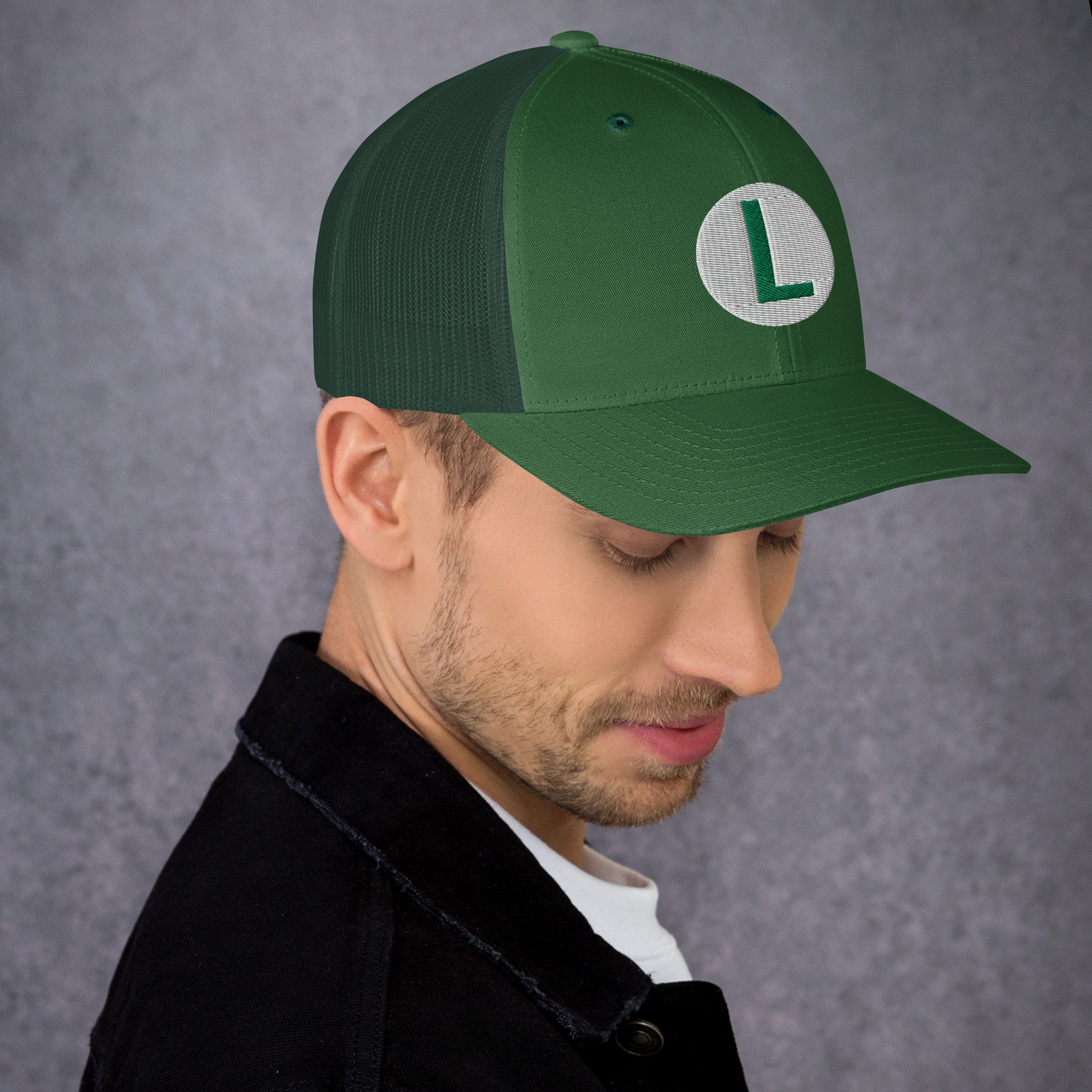 Video Character With L On Hat / Luigi Mario / Luigi Mario Trucker Cap