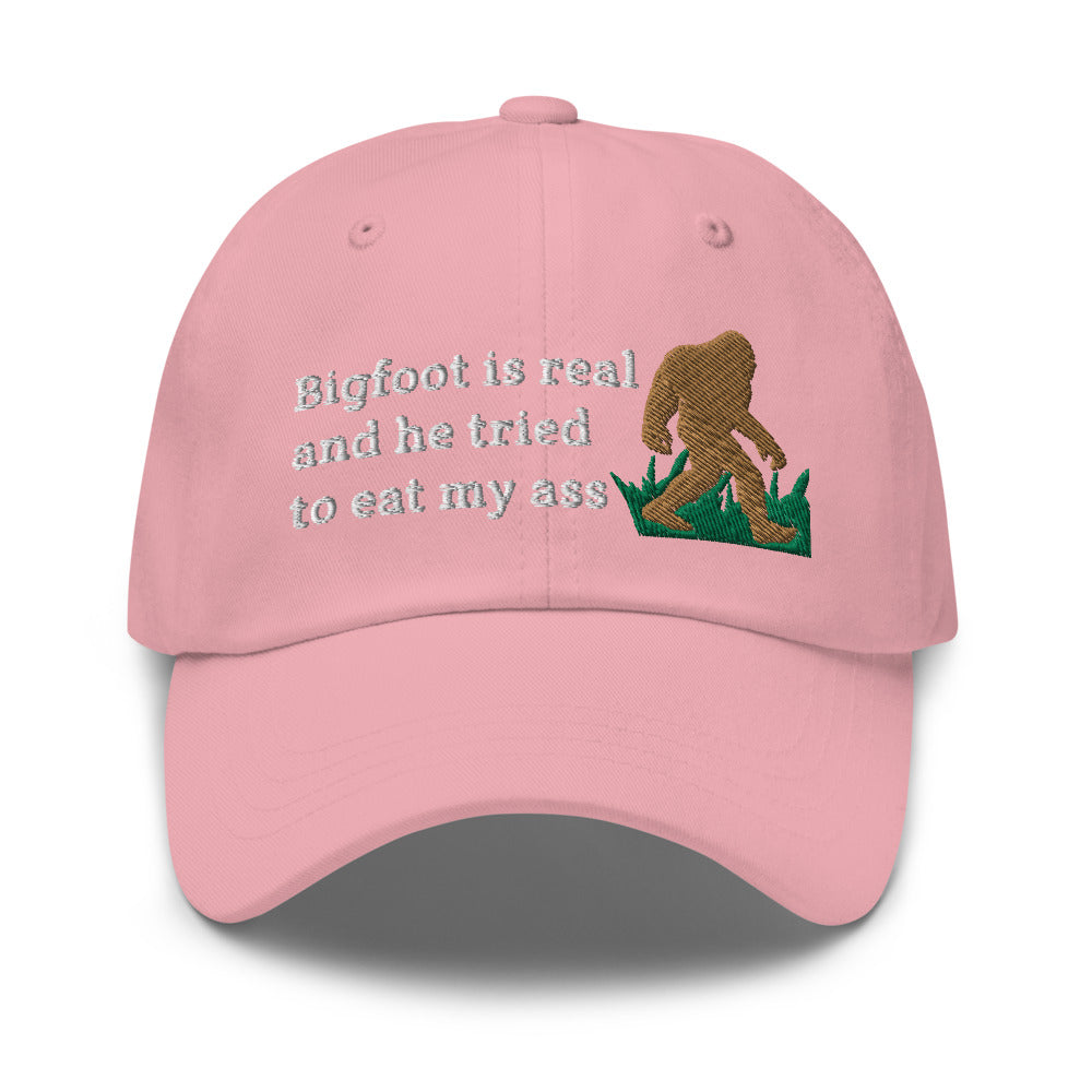 Bigfoot is real and he tried hat / Dad hat